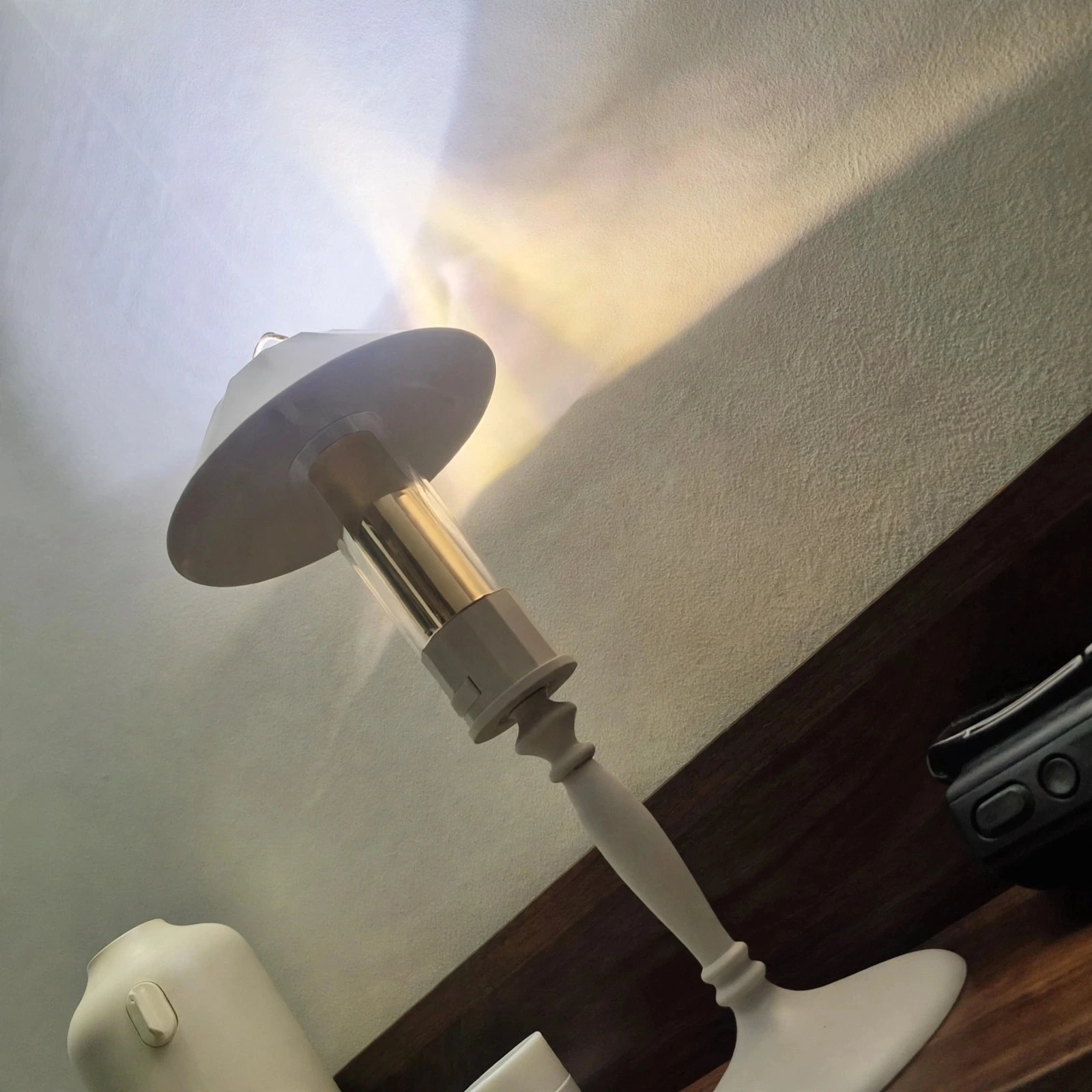 크레모아 칸델라 스페셜 에디션 캠핑 LED 랜턴 조명 램프 휴대용 충전식 무드등 백패킹 실제 상품 이미지